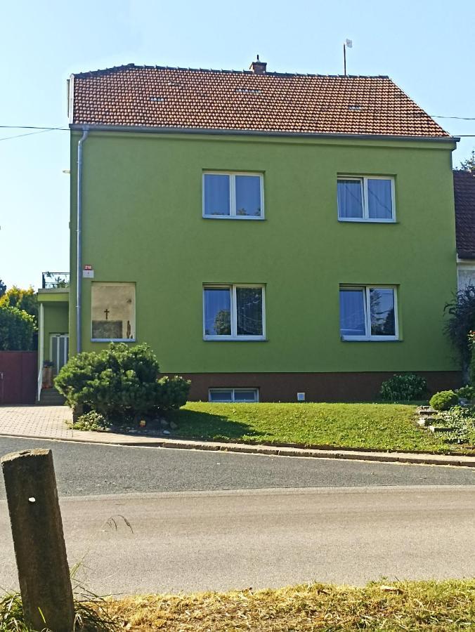 Ubytovani V Rodinnem Dome Ostopovice 外观 照片